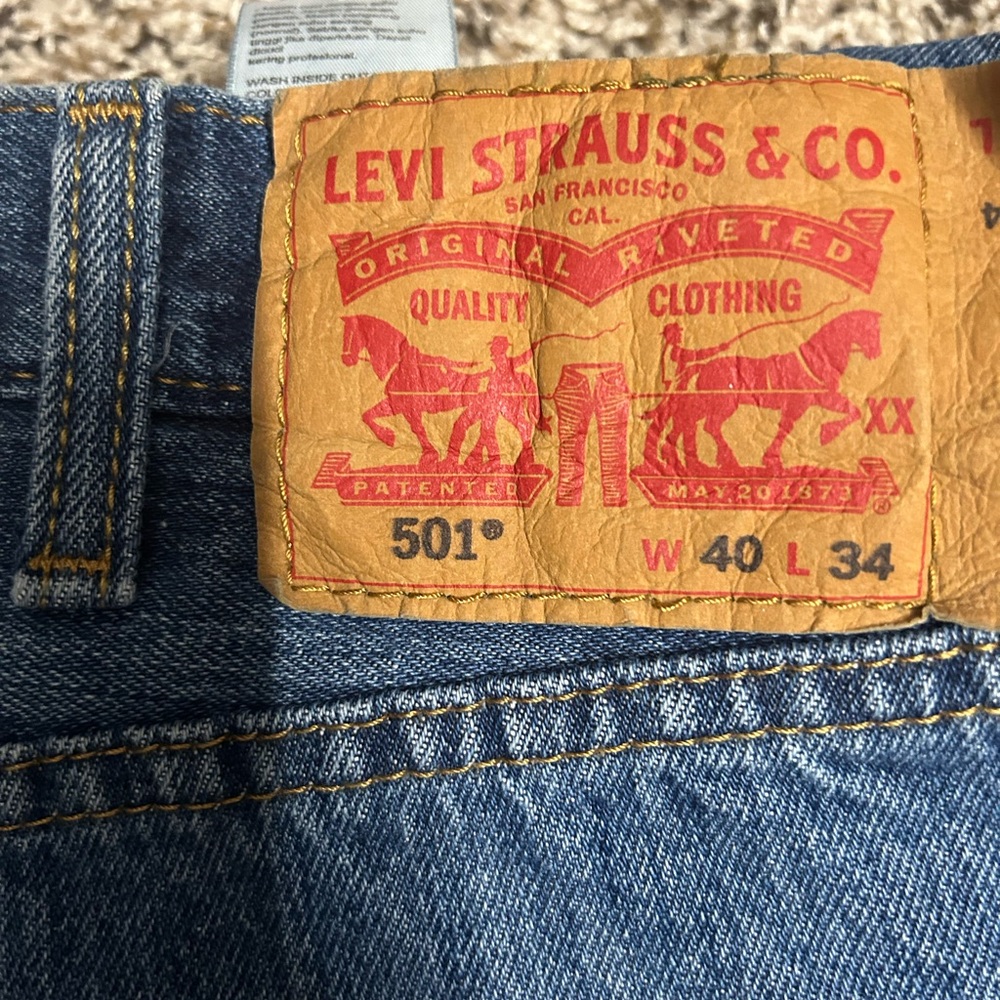 Levi's 501 Men's Blue Jeans